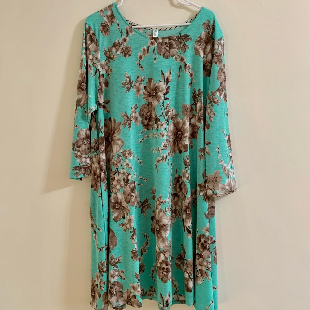 Teal dress with grey floral print